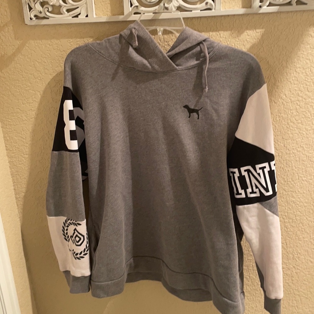 Women’s gray PINK oversized hoodie size L